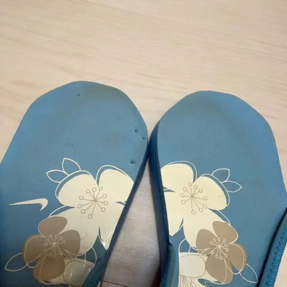 Nike South Beach CELSO Womens 6 Thong Sandal Slip-On Blue White Slide 344087-171 - Picture 7 of 10